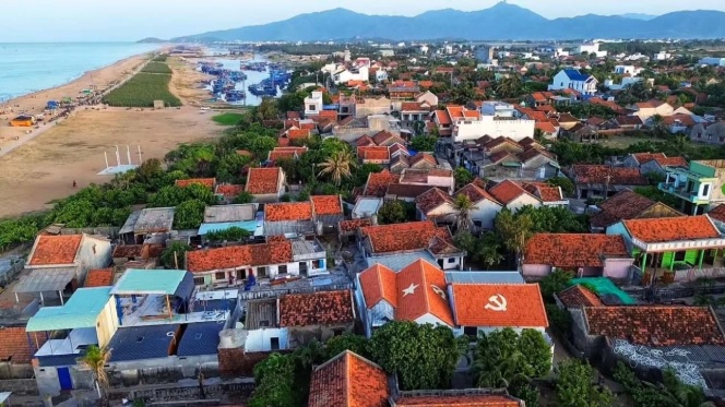 Thành phố du lịch biển Việt Nam và những mạch sống thầm lặng 4